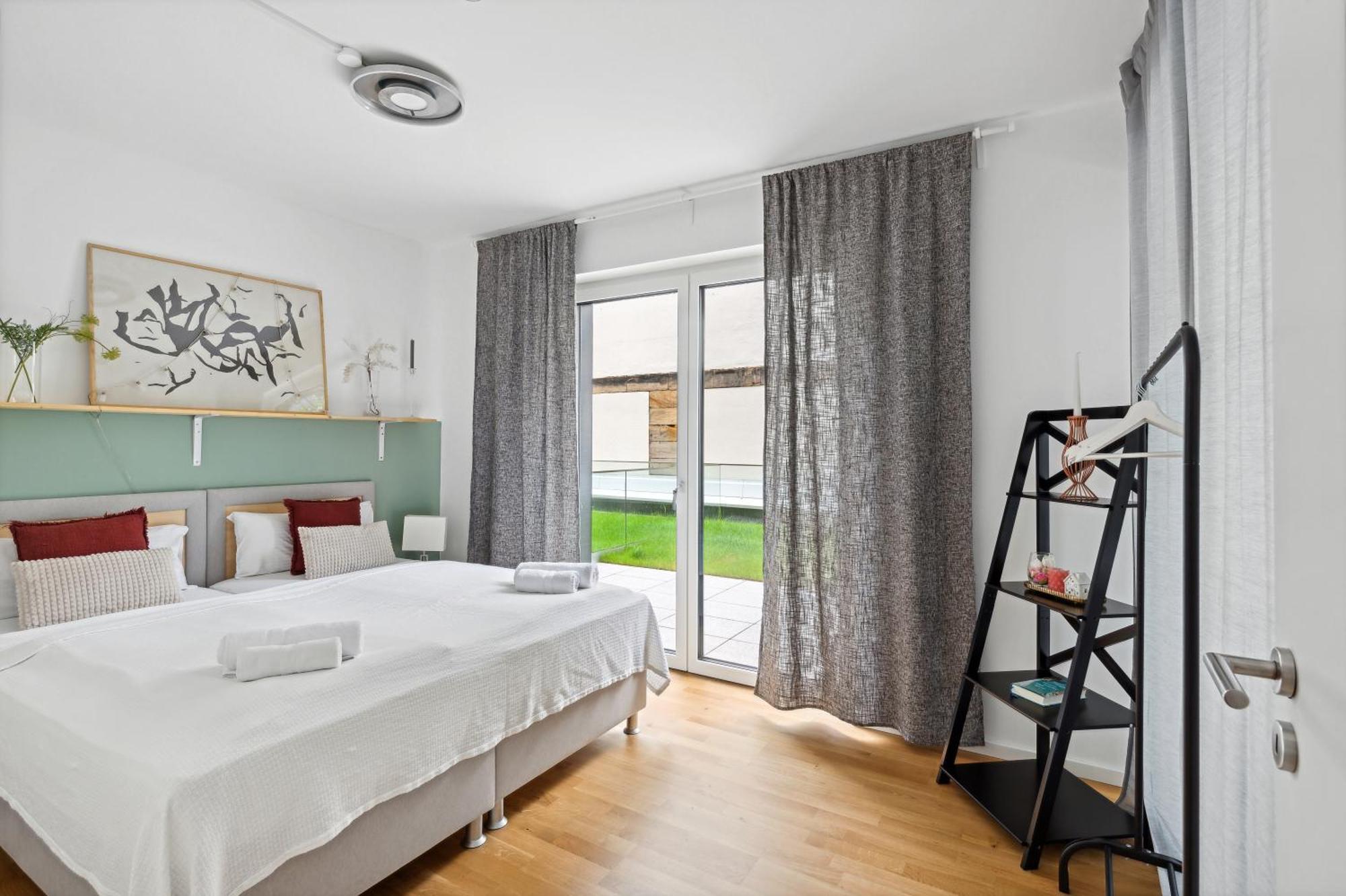 Sali-Homes R5 - New Build With Terrace In City Center ไบรอยท์ ภายนอก รูปภาพ