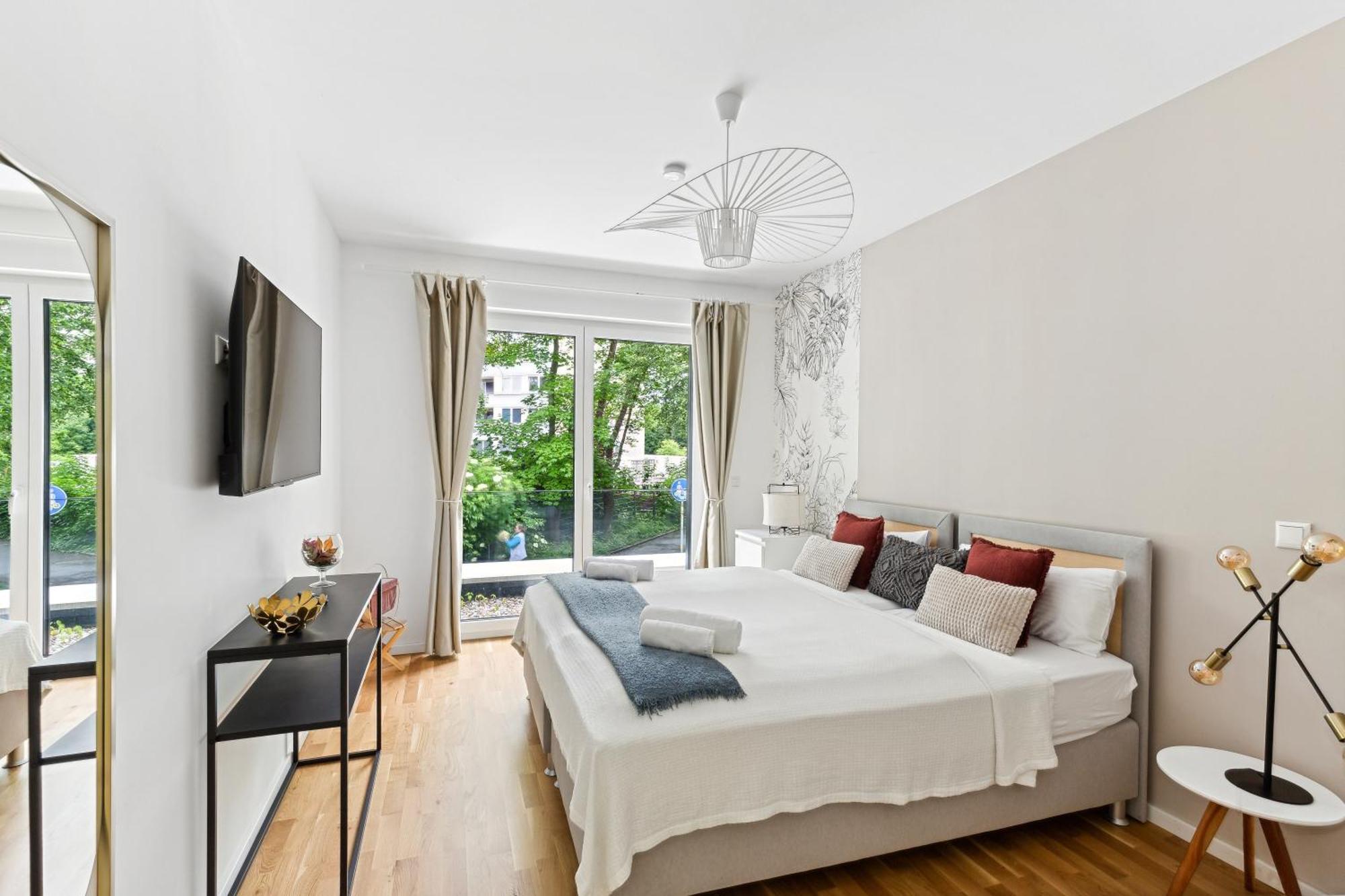Sali-Homes R5 - New Build With Terrace In City Center ไบรอยท์ ภายนอก รูปภาพ