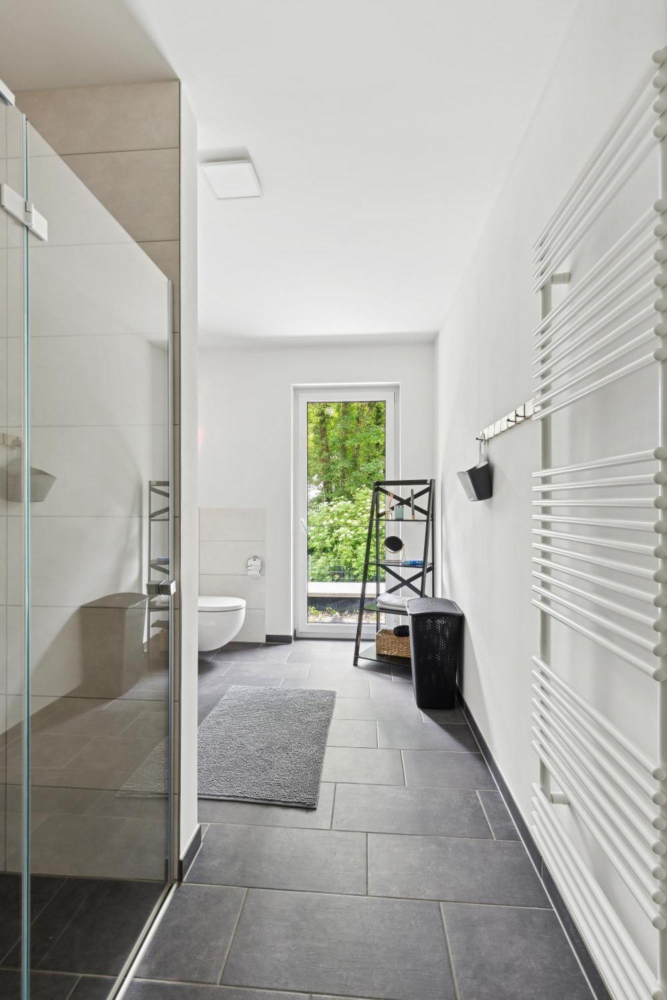Sali-Homes R5 - New Build With Terrace In City Center ไบรอยท์ ภายนอก รูปภาพ
