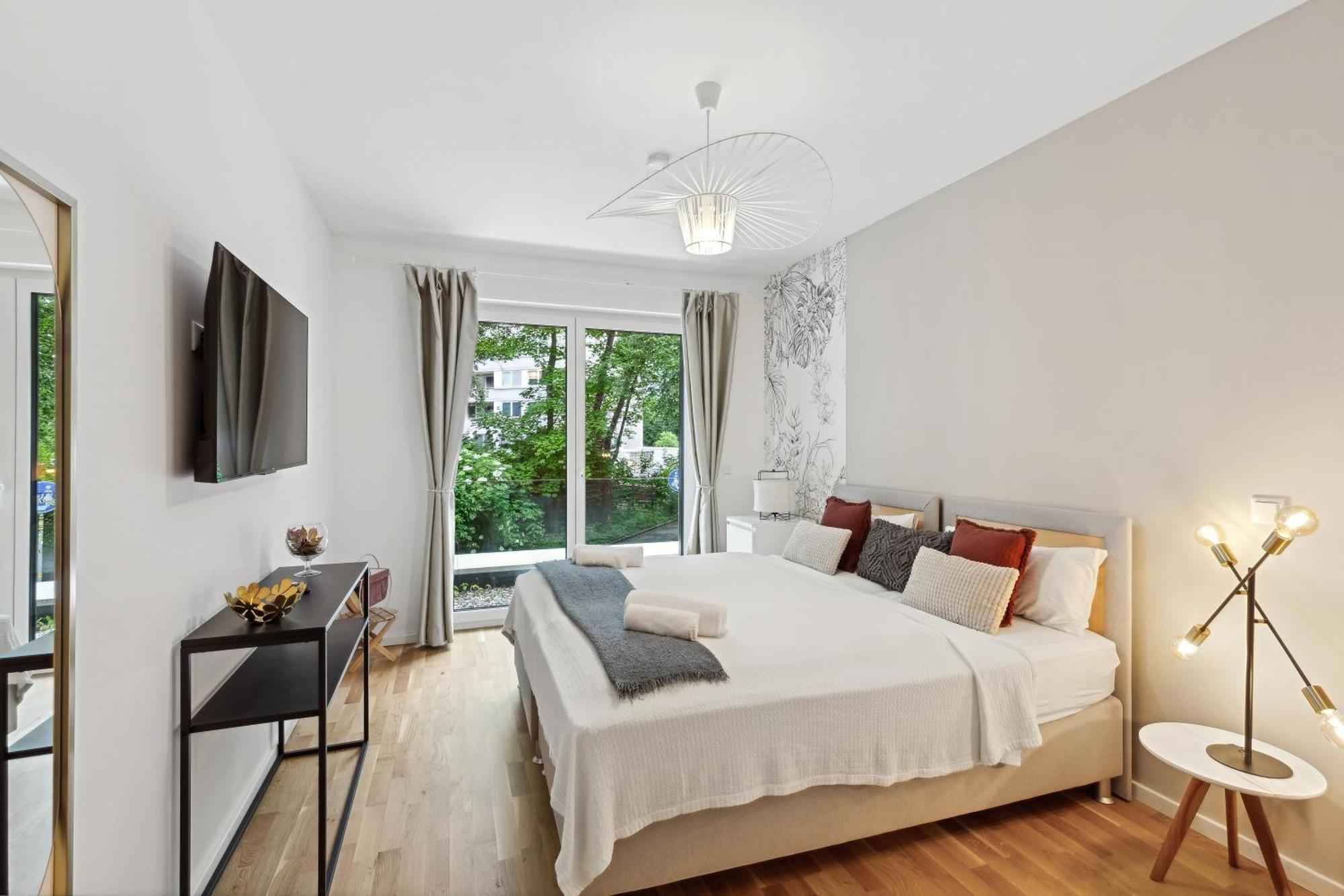Sali-Homes R5 - New Build With Terrace In City Center ไบรอยท์ ภายนอก รูปภาพ